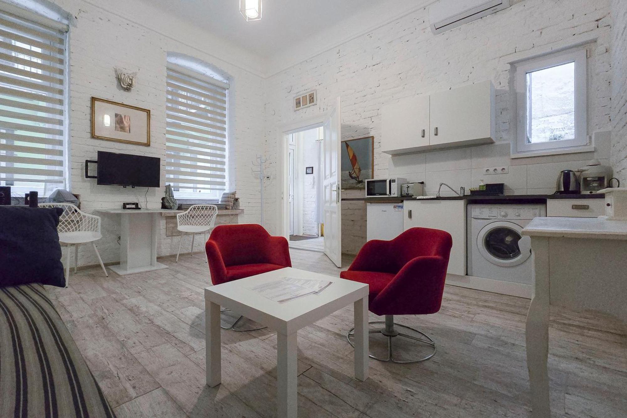 Wolf Apartment With Terrace Budapest Eksteriør billede